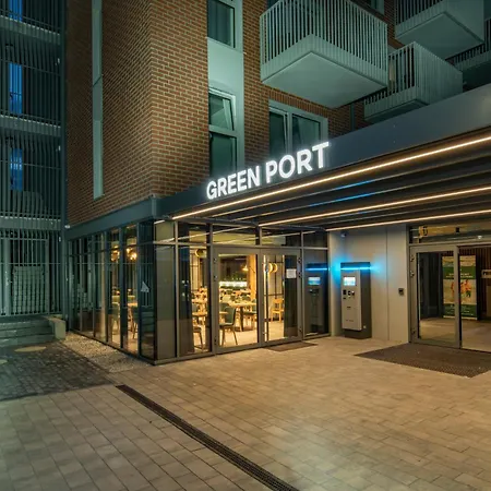 Port Klimatyczny Z Basenem, Jacuzzi I Sauna - Admus