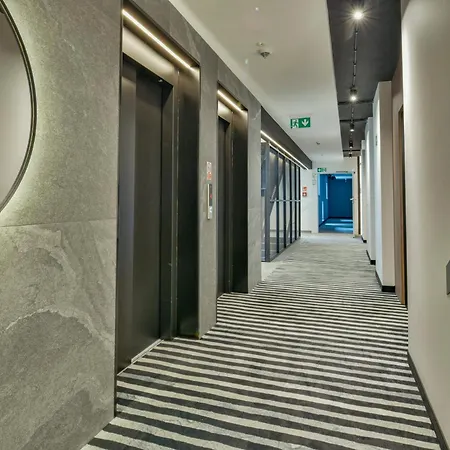 Port Klimatyczny Z Basenem, Jacuzzi I Sauna - Admus Apartment Kolobrzeg