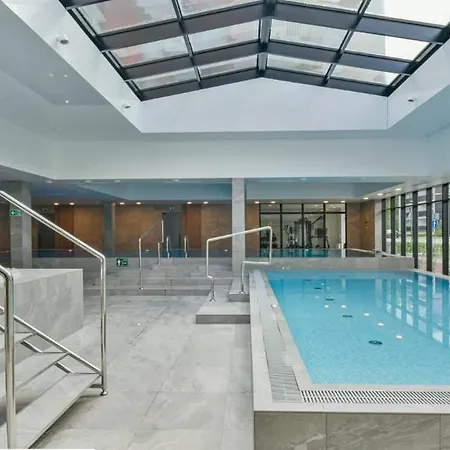 Port Klimatyczny Z Basenem, Jacuzzi I Sauna - Admus