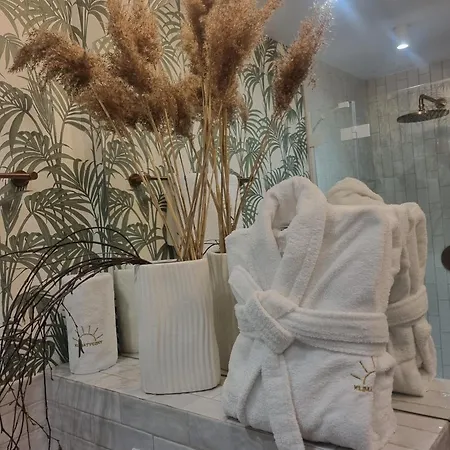 Port Klimatyczny Z Basenem, Jacuzzi, Sauna I Klimatyzacja- Admus Apartman *
