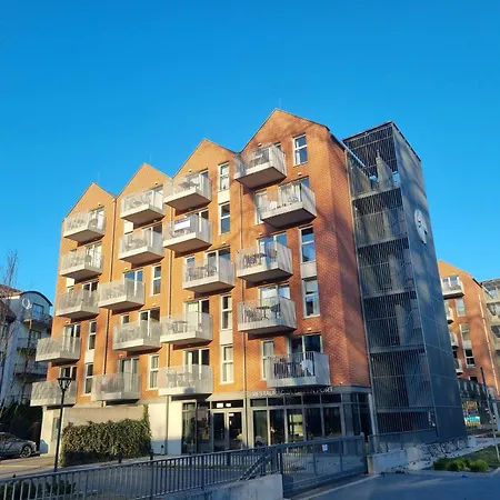 Port Klimatyczny Z Basenem, Jacuzzi, Sauna I Klimatyzacja- Admus * Kołobrzeg