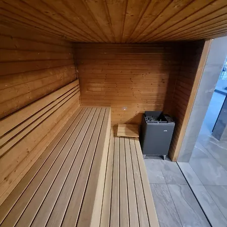 Port Klimatyczny Z Basenem, Jacuzzi, Sauna I Klimatyzacja- Admus * Kołobrzeg