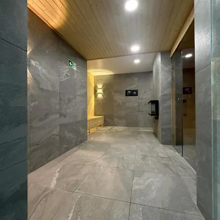 Port Klimatyczny Z Basenem, Jacuzzi, Sauna I Klimatyzacja- Admus * Kołobrzeg