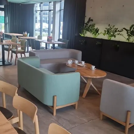 Apartman Port Klimatyczny Z Basenem, Jacuzzi, Sauna I Klimatyzacja- Admus Kołobrzeg